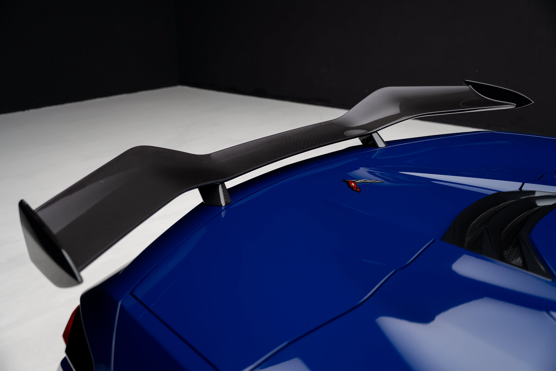 Used 2025 Chevrolet Corvette Z06 w/ Stealth Interior Trim Package RWD image 38