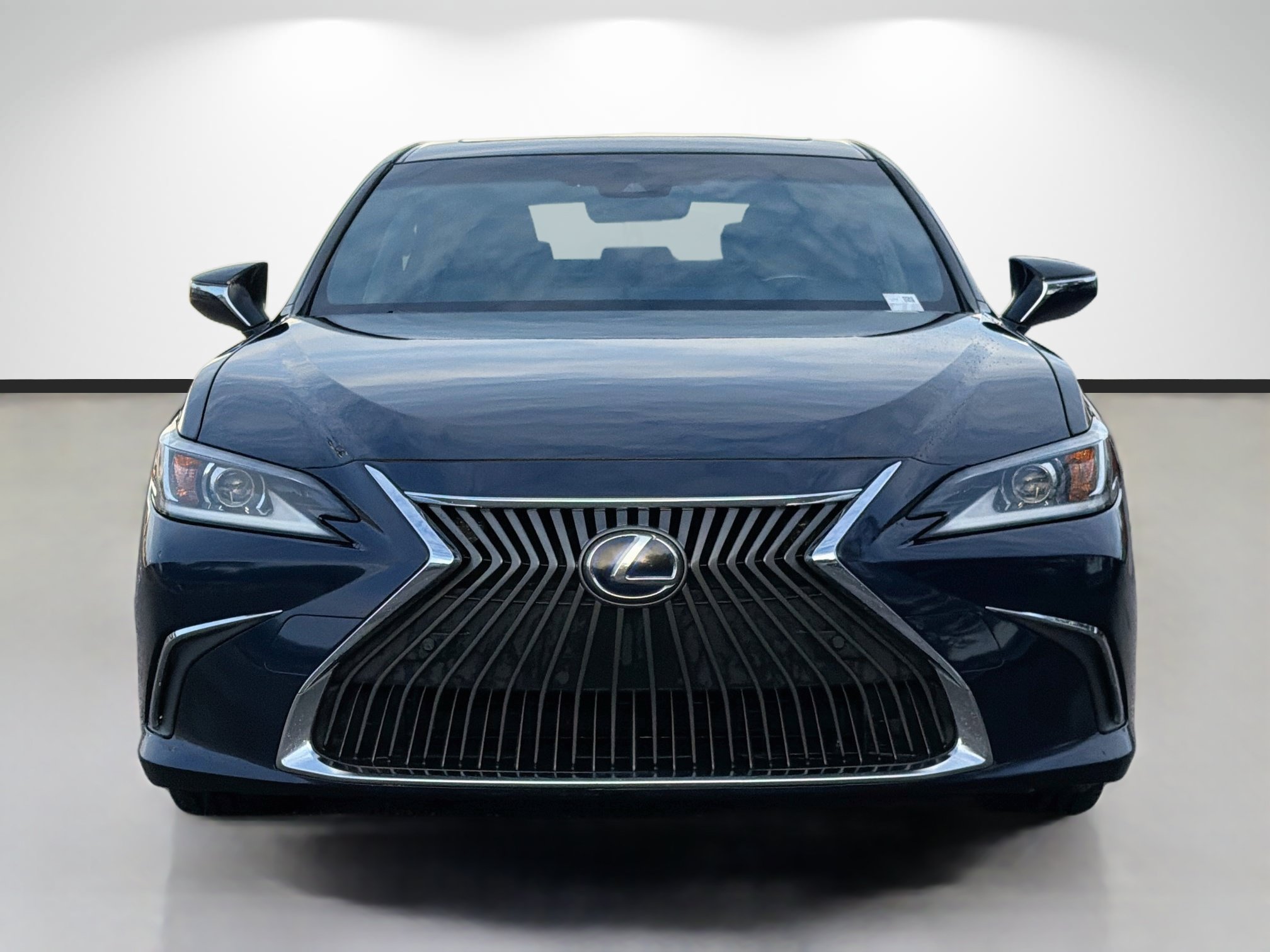 Used 2019 Lexus ES 300h FWD image 8