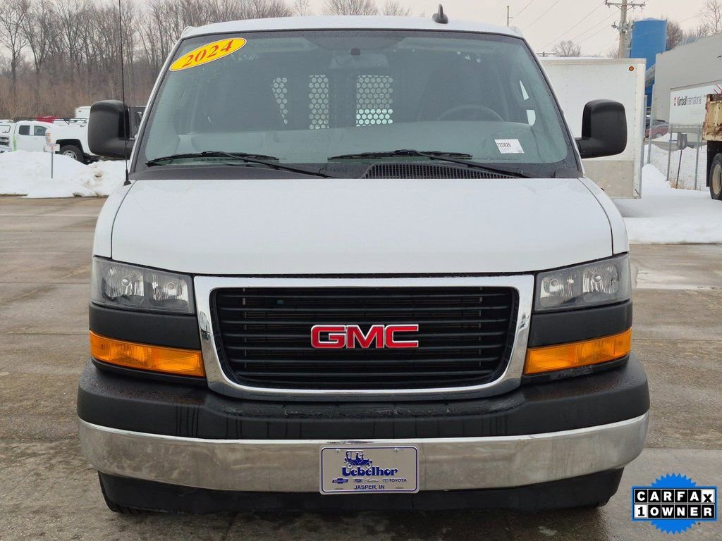 Certified 2024 GMC Savana 2500 w/ Driver Convenience Package RWD image 2