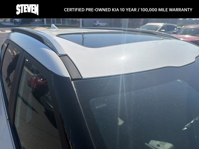 Certified 2023 Kia Seltos SX w/ SX Sunroof Package AWD/4WD image 10