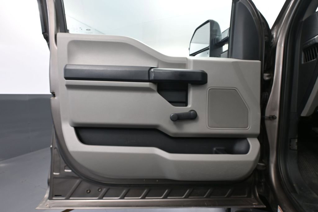 Used 2019 Ford F450 XL w/ XL Value Package AWD/4WD image 19