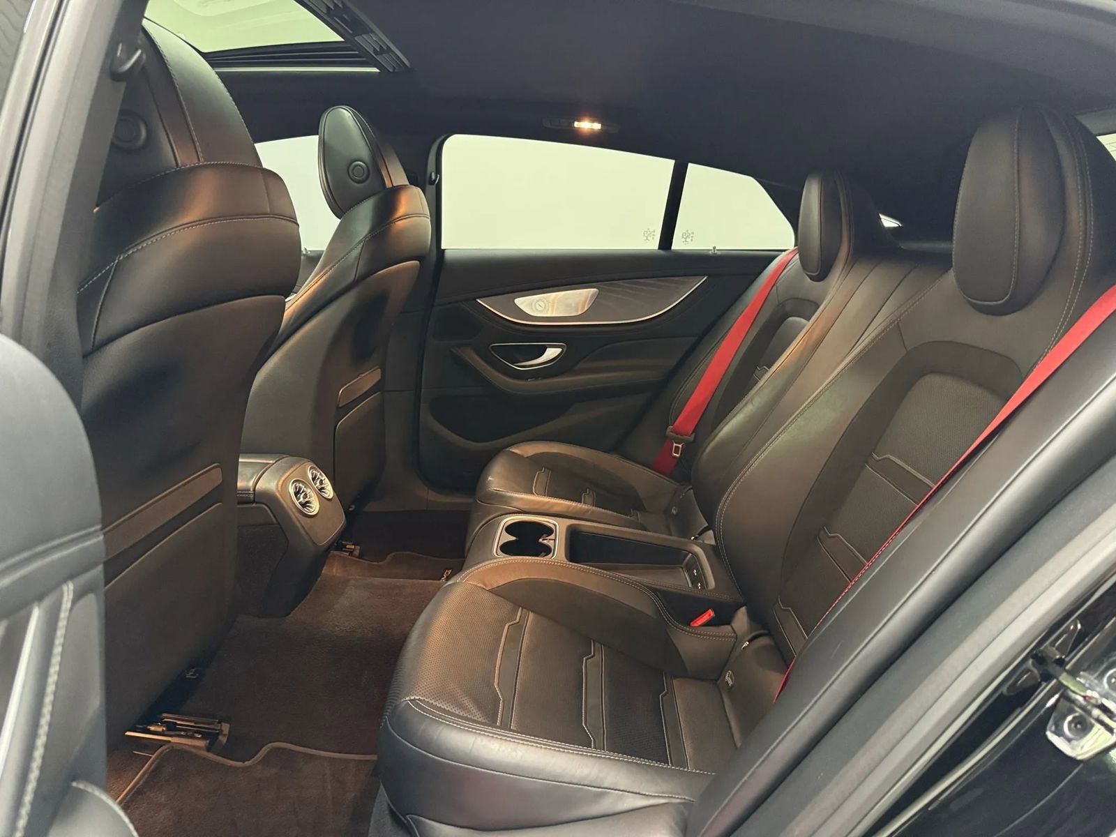 Used 2021 Mercedes-Benz AMG GT 43 image 16