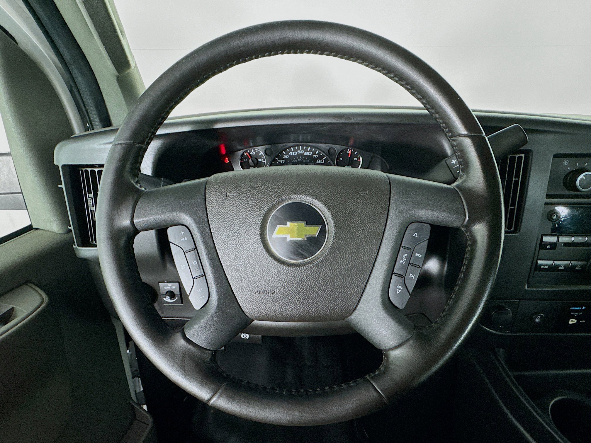 Used 2020 Chevrolet Express 2500 w/ Communications Package image 11