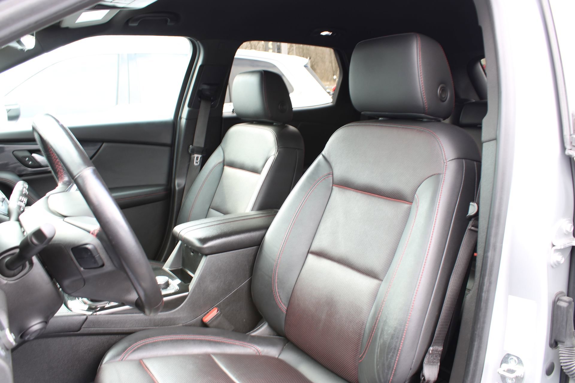 Used 2020 Chevrolet Blazer RS FWD image 17