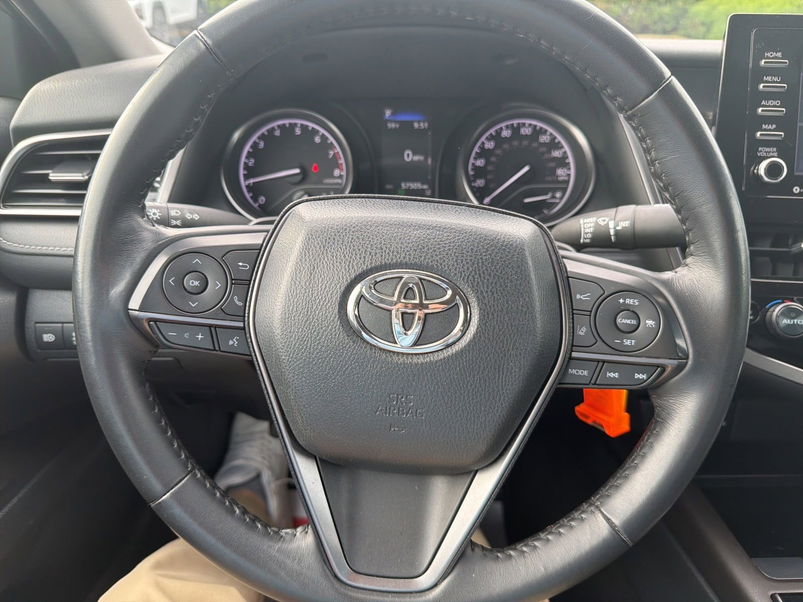 Used 2024 Toyota Camry SE FWD image 13