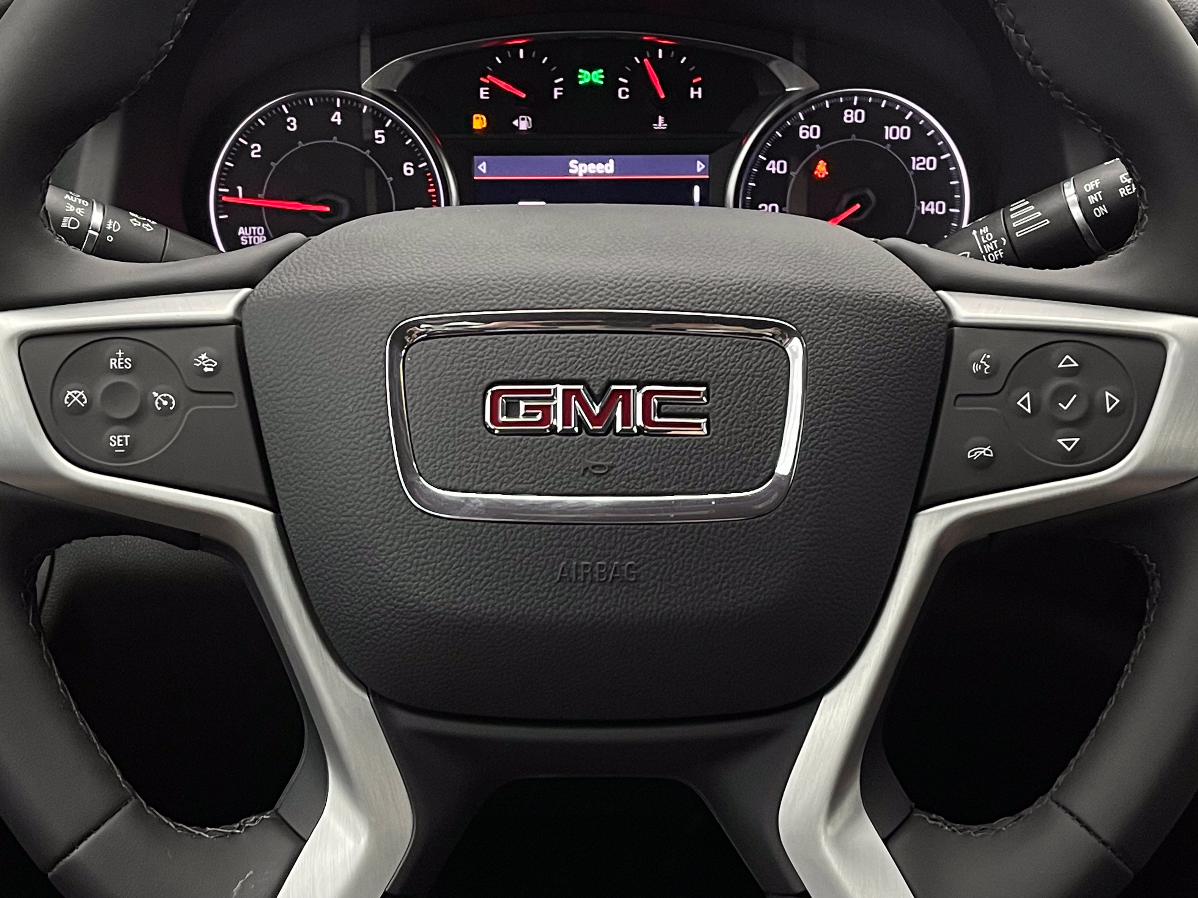 Used 2023 GMC Acadia SLT FWD image 20