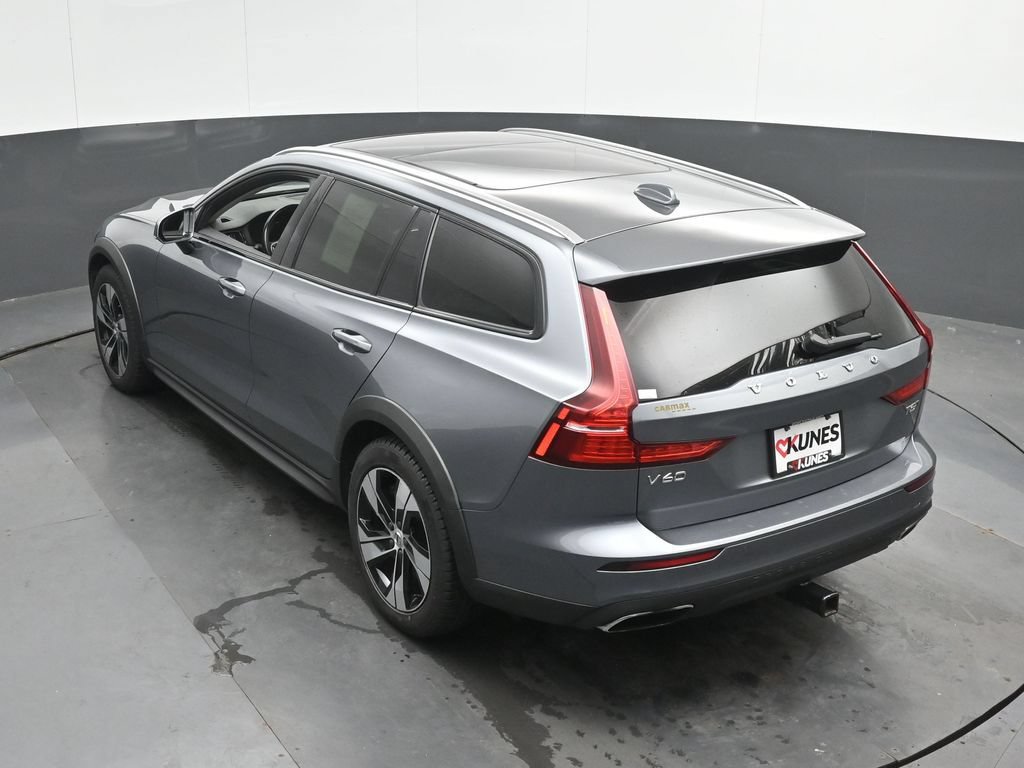 Used 2020 Volvo V60 T5 Cross Country w/ Protection Package AWD/4WD image 21