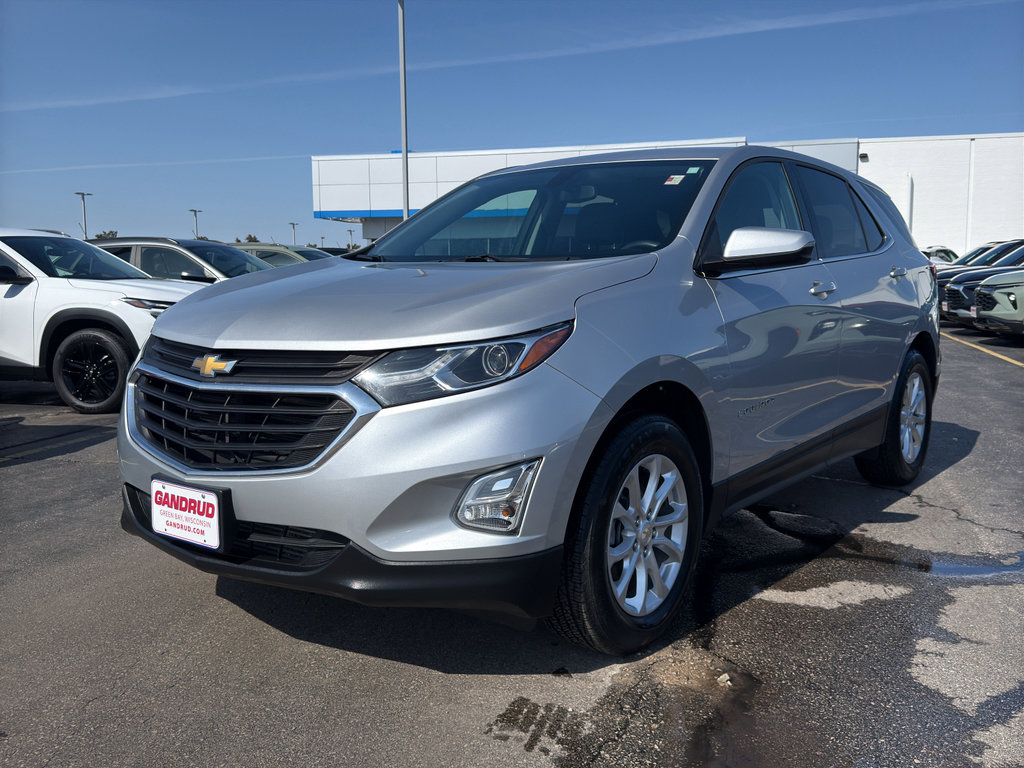 Used 2018 Chevrolet Equinox LT image 2