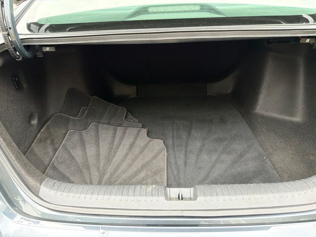 Used 2023 Honda Accord EX image 30