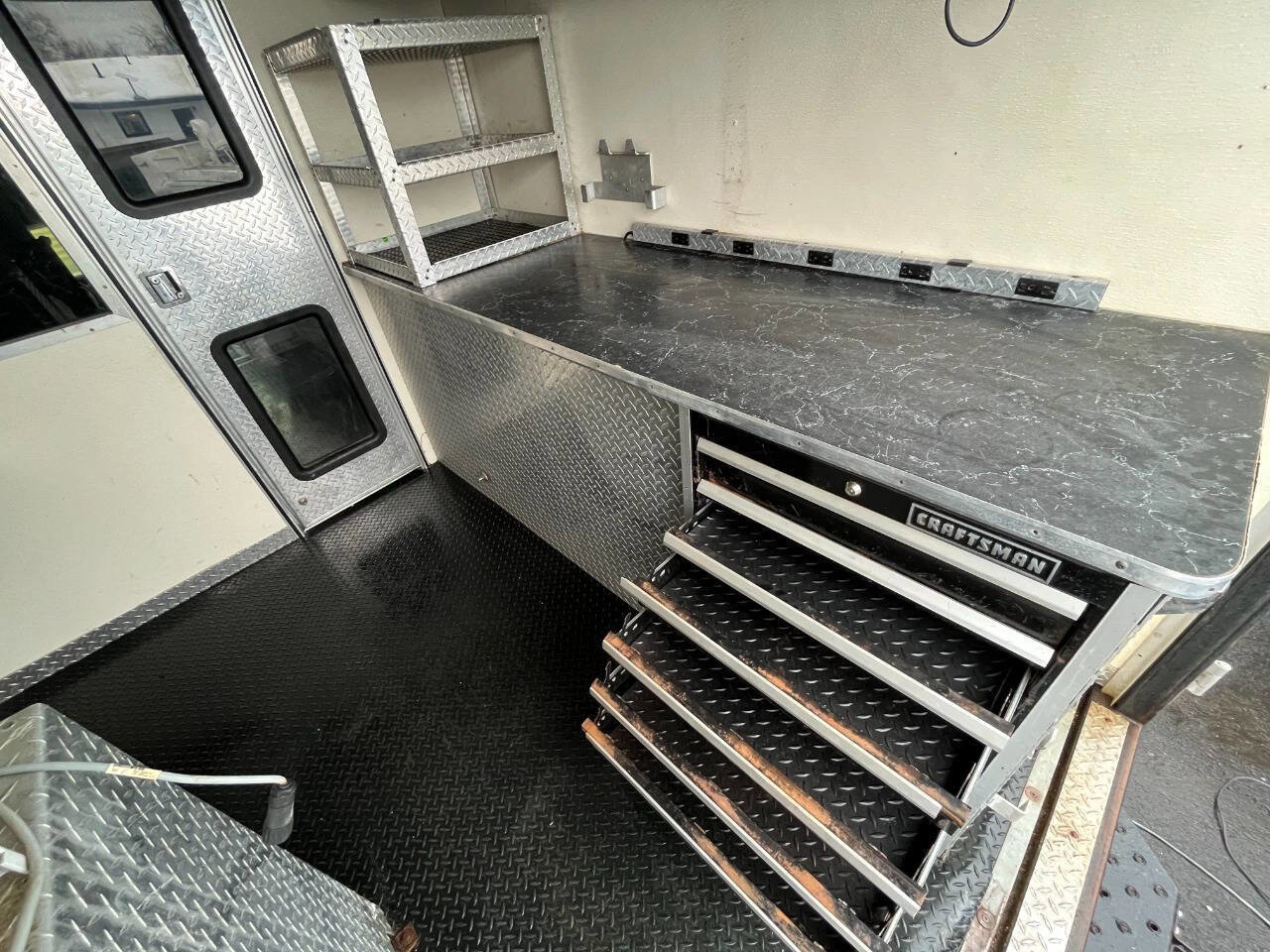 Used 2015 Ford E-450 and Econoline 450 Super Duty w/ Power Windows & Locks Group RWD image 12