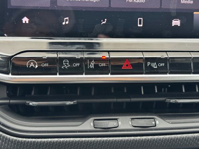 New 2026 Jeep Compass Limited image 33