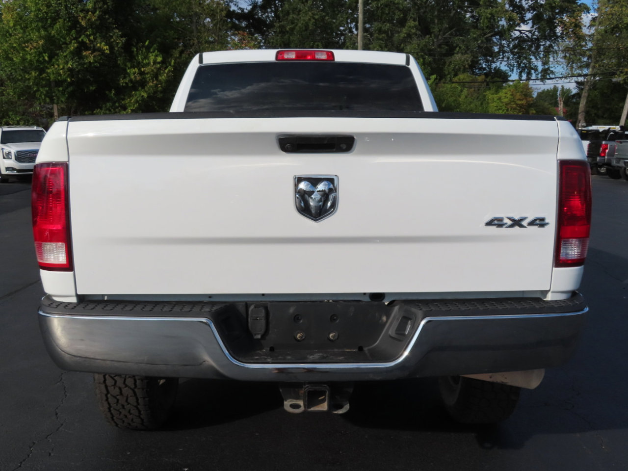 Used 2018 RAM 2500 Tradesman w/ Chrome Appearance Group image 5