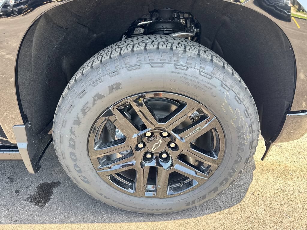New 2026 Chevrolet Silverado 1500 High Country w/ Midnight Edition AWD/4WD image 12