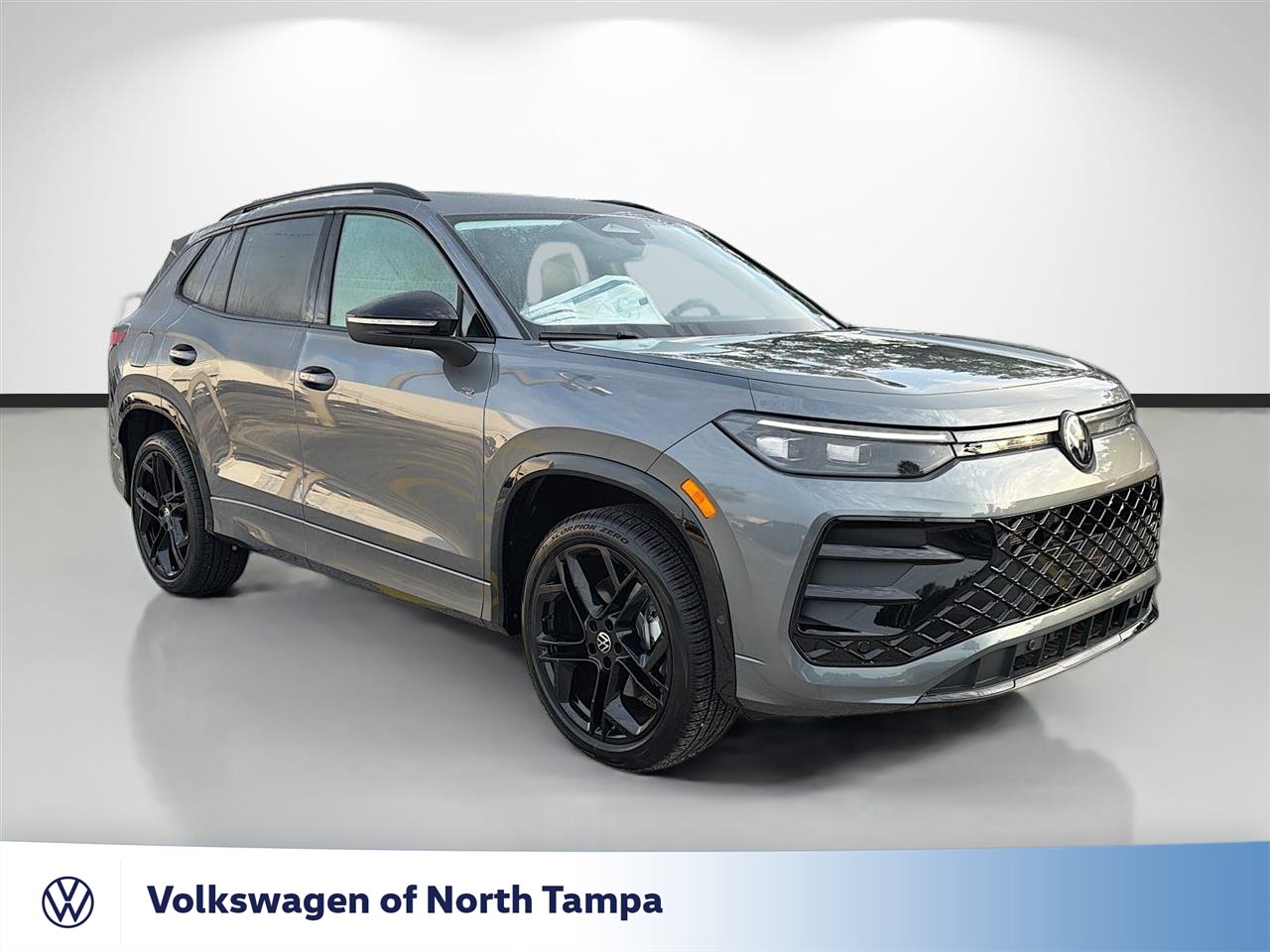 New 2026 Volkswagen Tiguan SE R-Line