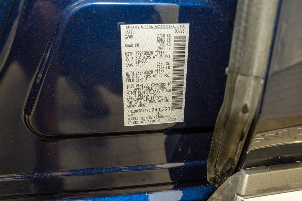 Certified 2025 Nissan Pathfinder Platinum image 24