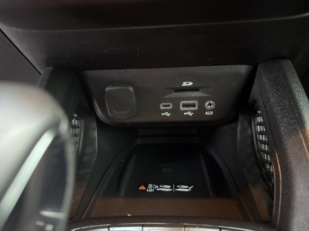 Used 2023 Chevrolet TrailBlazer RS w/ Sun and Liftgate Package image 35