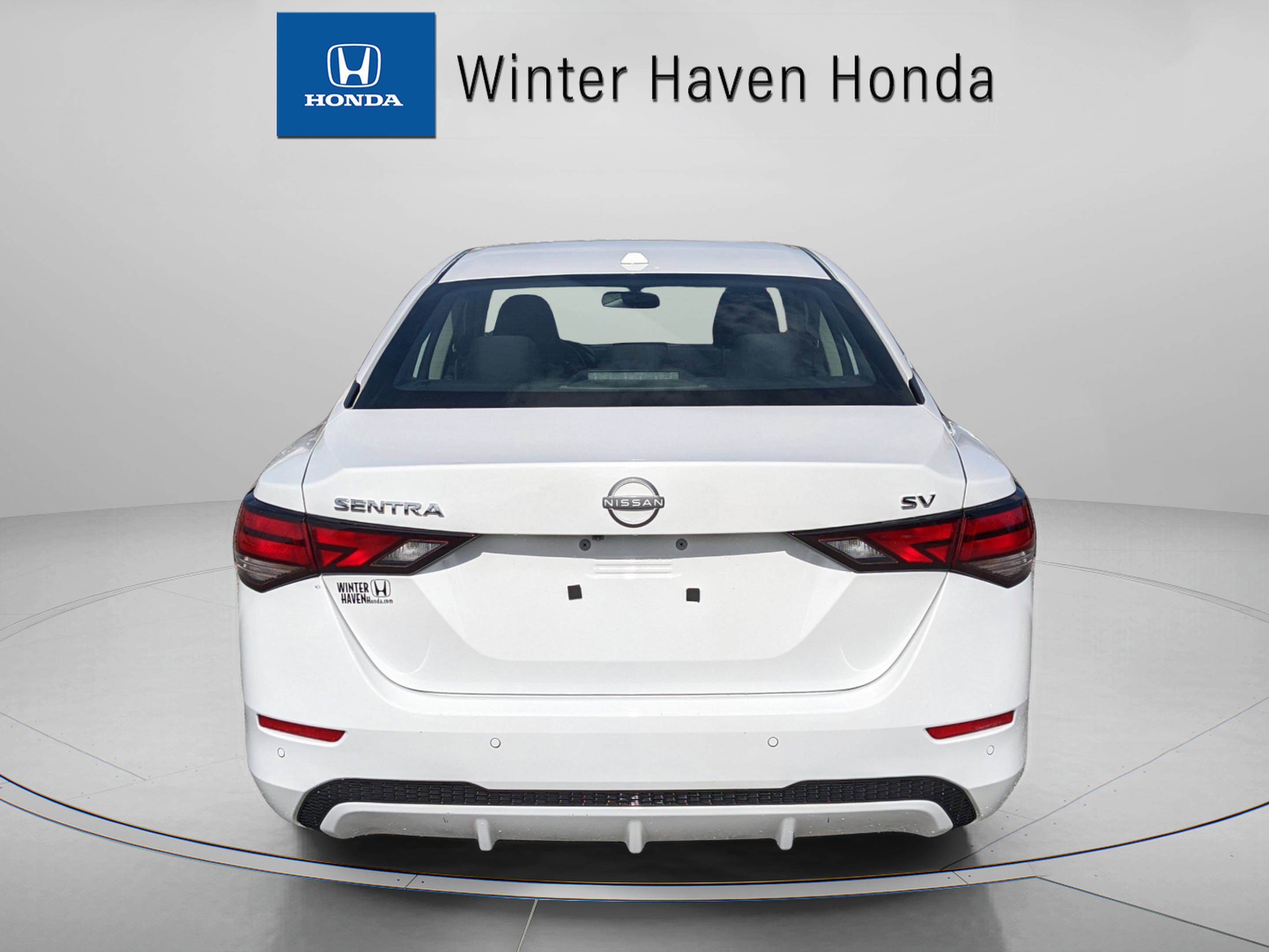 Used 2024 Nissan Sentra SV image 7