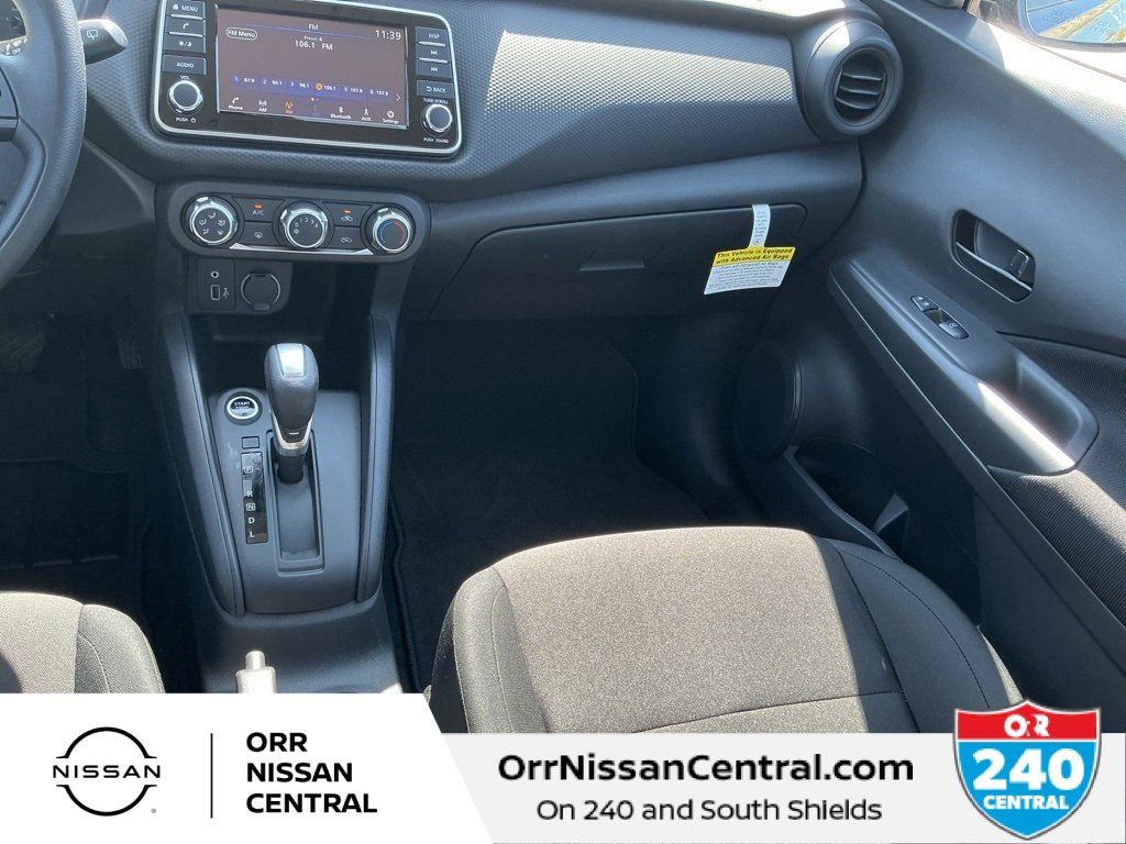 New 2025 Nissan Kicks Play S w/ Interior Electronics Package image 24