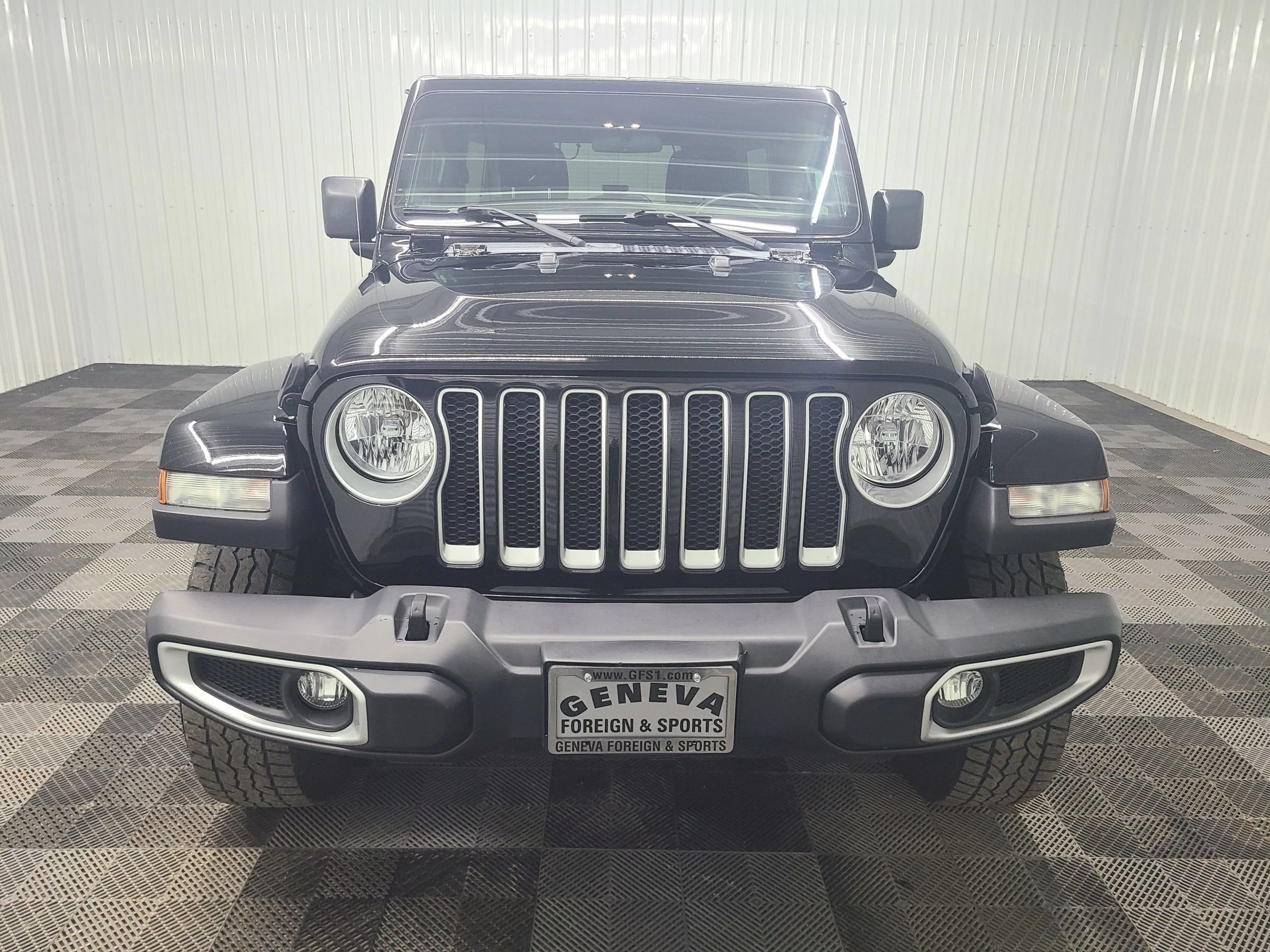 Used 2020 Jeep Wrangler Unlimited Sahara AWD/4WD image 6