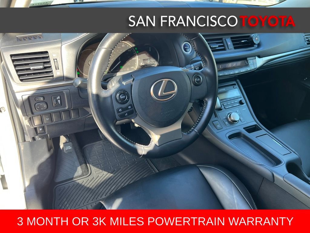 Used 2017 Lexus CT 200h image 13