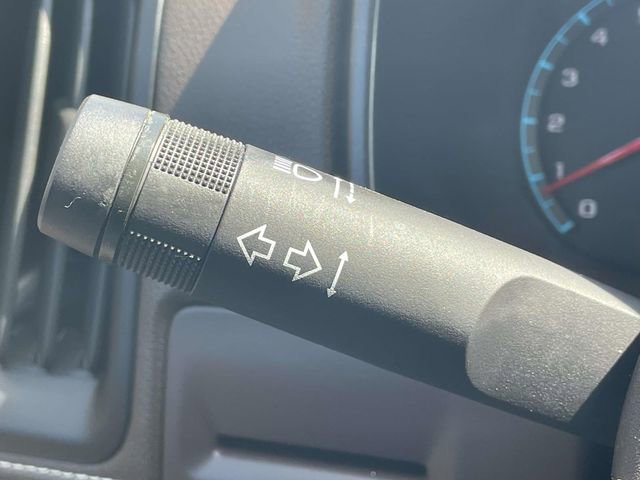 Used 2019 GMC Canyon SLT w/ Trailering Package RWD image 19