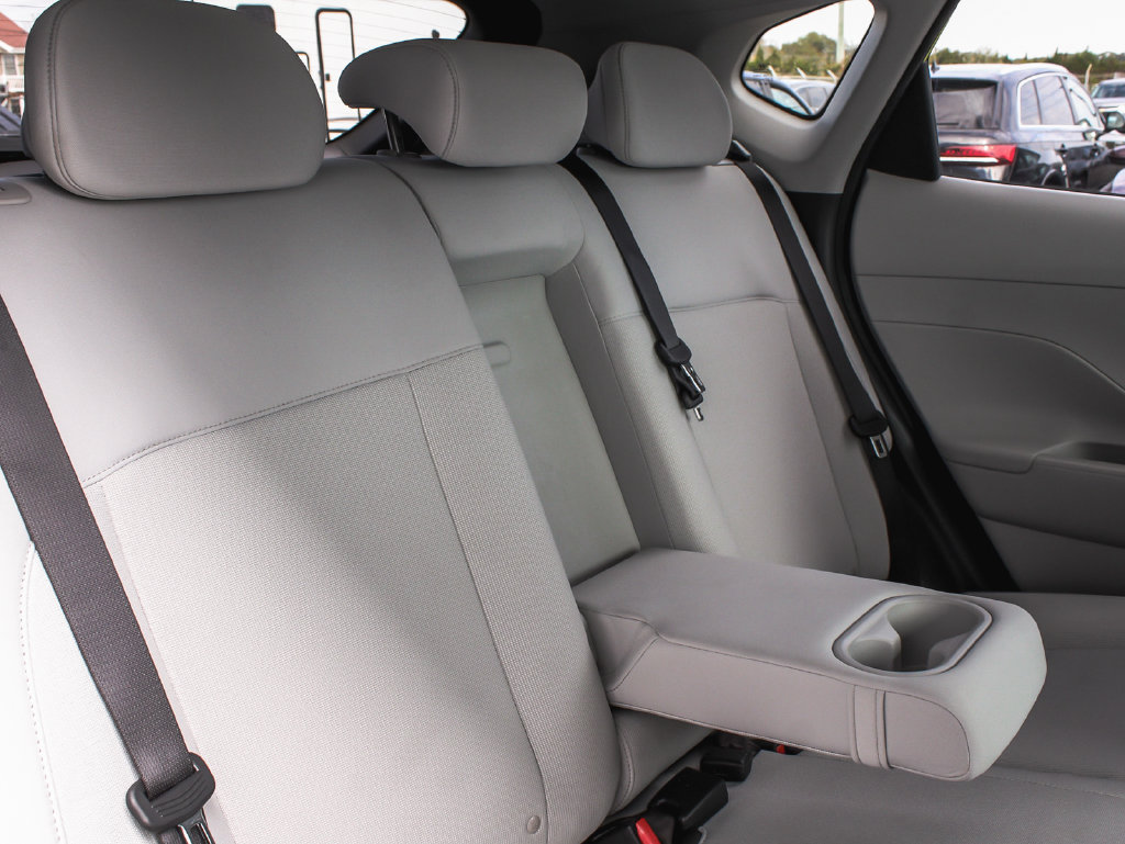 Used 2024 Hyundai Kona SEL AWD/4WD image 38