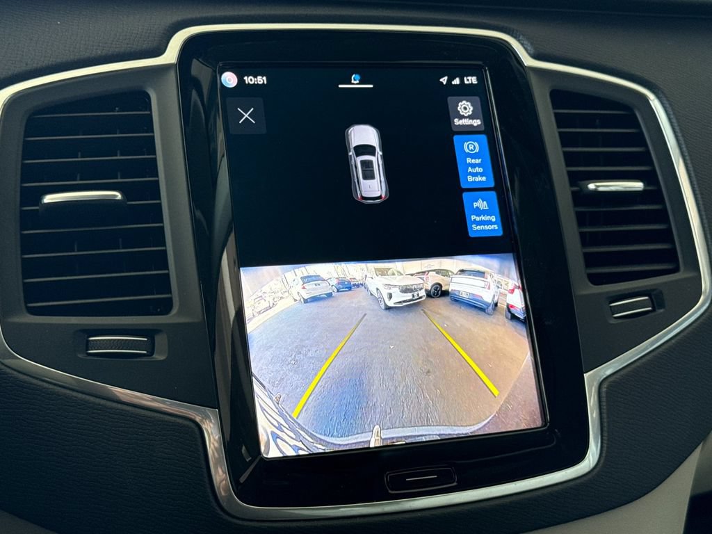 Certified 2024 Volvo XC90 B5 Core w/ Climate Package AWD/4WD image 20