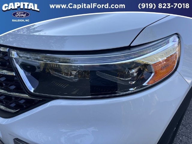 Used 2020 Ford Explorer XLT w/ Equipment Group 202A AWD/4WD image 11