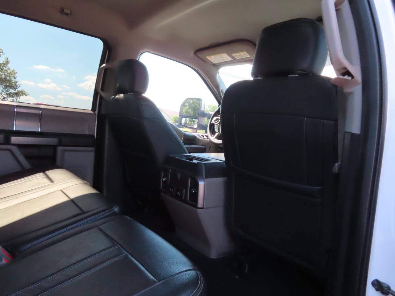 Used 2018 Ford F250 XLT w/ XLT Premium Package AWD/4WD image 45