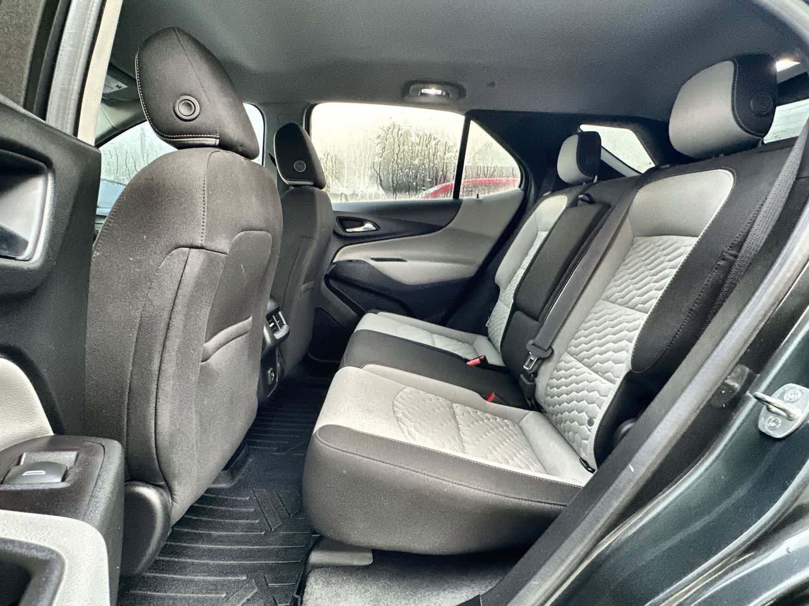 Used 2020 Chevrolet Equinox LT image 4