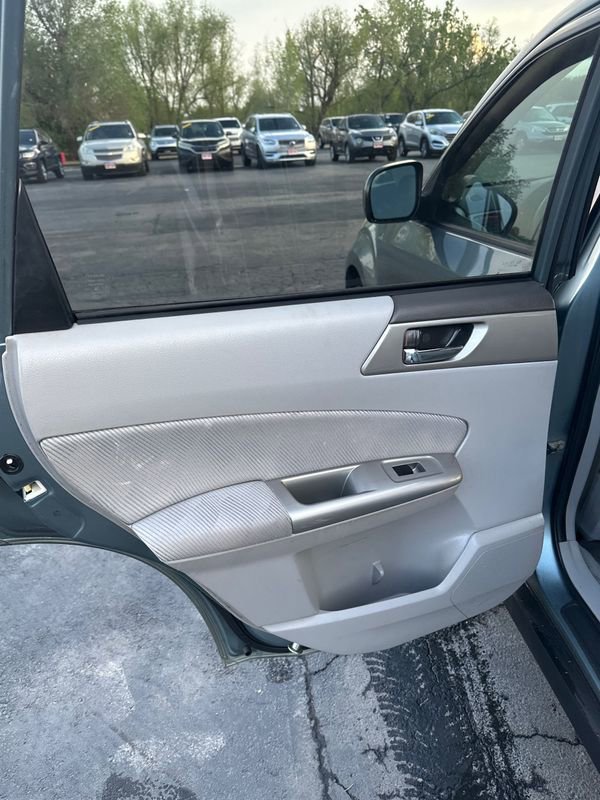 Used 2010 Subaru Forester 2.5X Premium AWD/4WD image 19