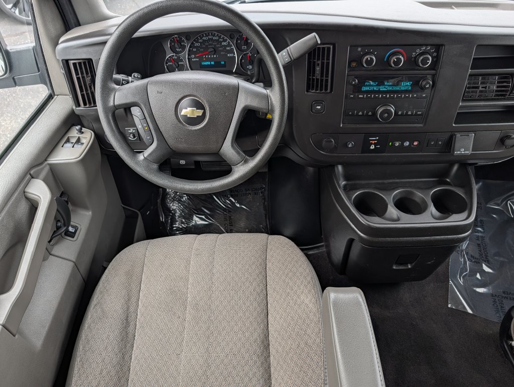 Used 2020 Chevrolet Express 3500 LT w/ LT Preferred Equipment Group RWD image 19