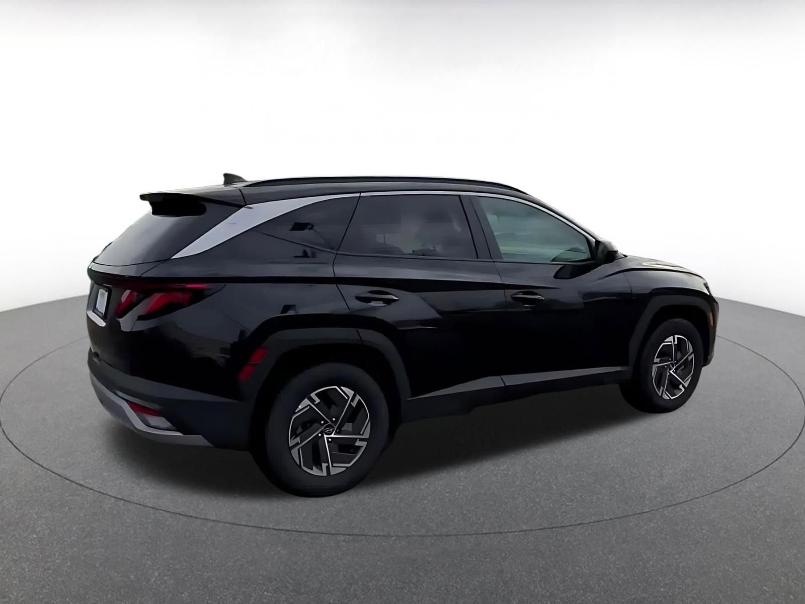 Used 2025 Hyundai Tucson Blue image 14