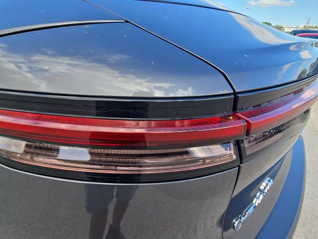 Used 2024 Toyota Crown Limited image 34