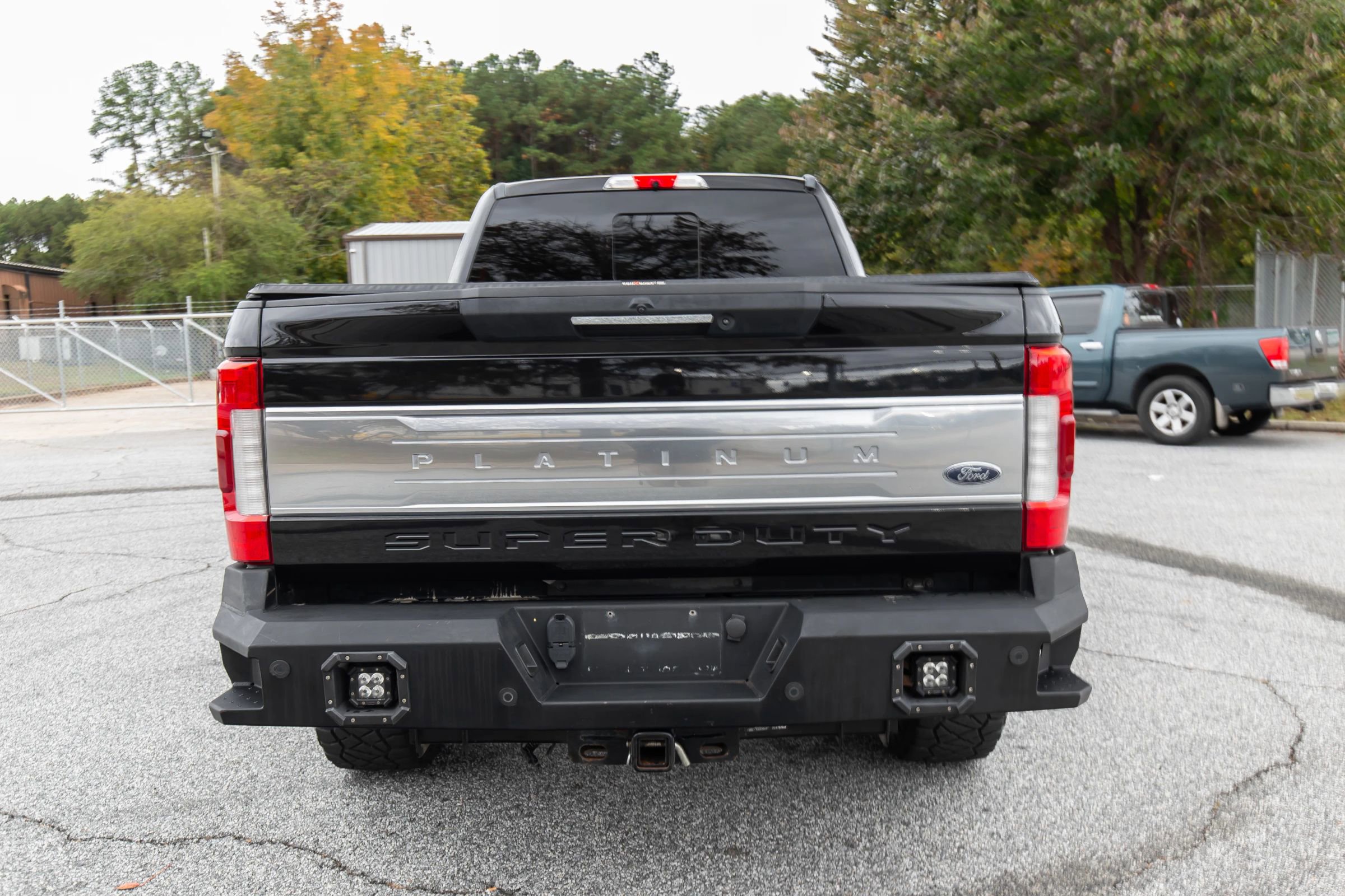 Used 2019 Ford F250 Platinum w/ Platinum Ultimate Package image 11