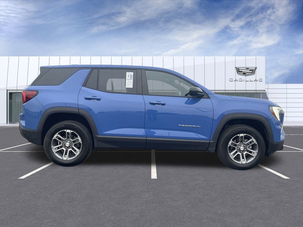 Used 2025 GMC Terrain Elevation image 9