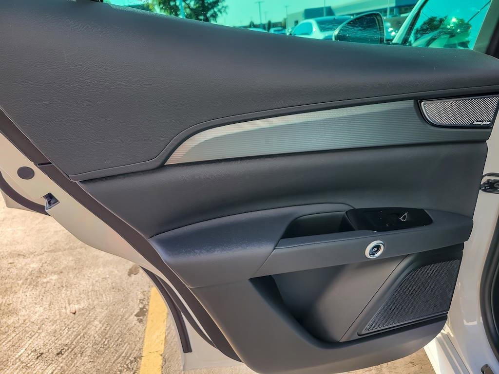 Used 2023 Maserati Grecale GT image 18