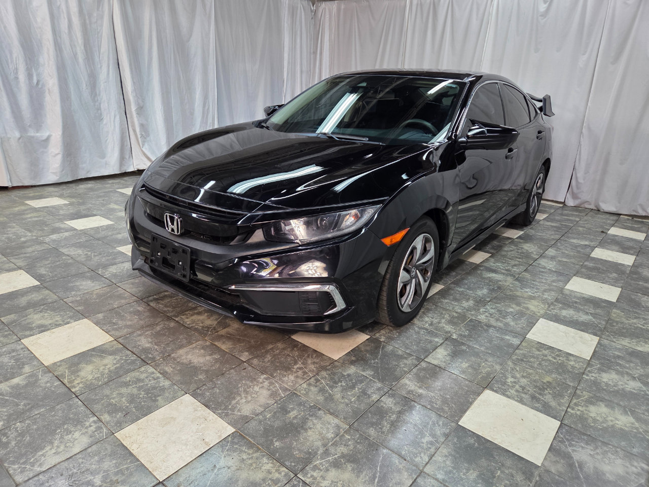 Used 2020 Honda Civic LX image 2