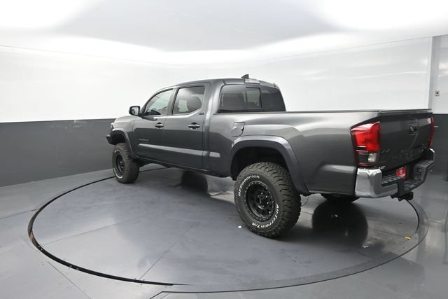 Used 2019 Toyota Tacoma SR5 AWD/4WD image 57