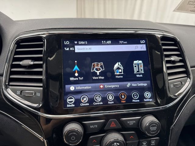 Used 2022 Jeep Grand Cherokee Limited image 20