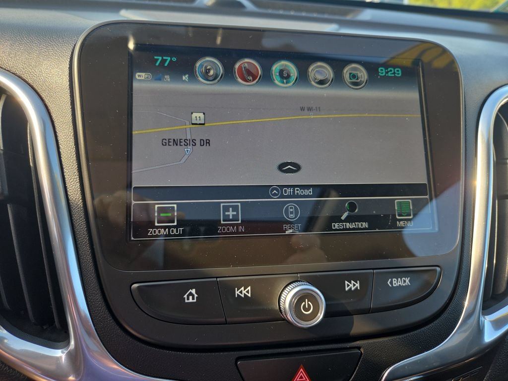 Certified 2018 Chevrolet Equinox Premier FWD image 21