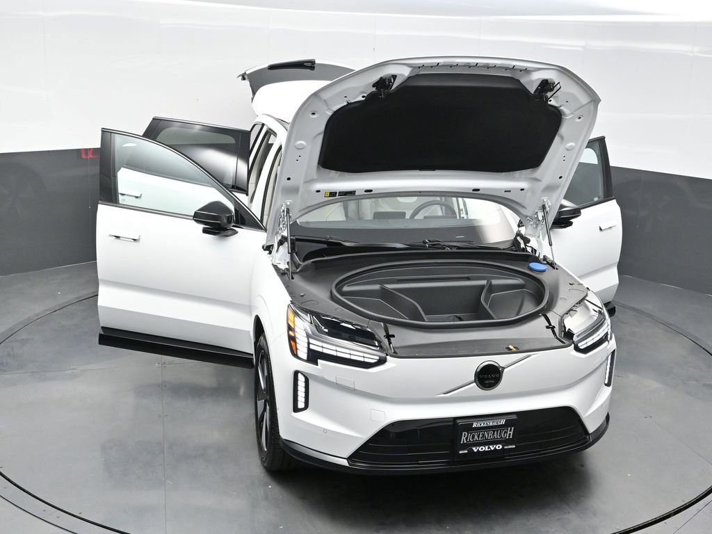 Used 2025 Volvo EX90 Plus image 37