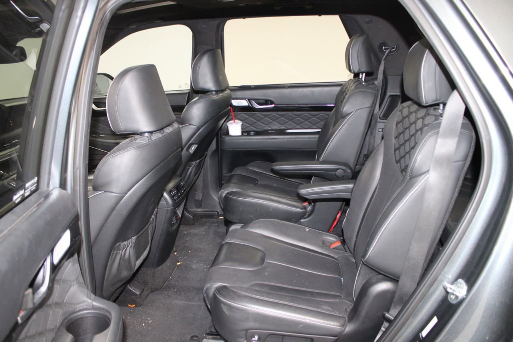 Used 2022 Hyundai Palisade Calligraphy image 18