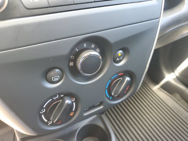 Used 2016 Nissan Versa Note S Plus FWD image 19