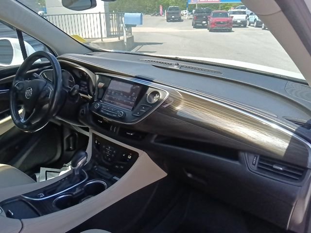 Used 2019 Buick Envision Essence FWD image 33