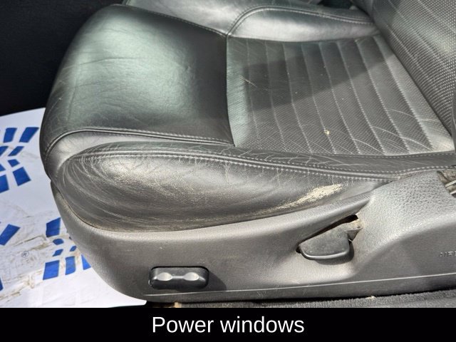 Used 2002 Ford Thunderbird RWD image 15