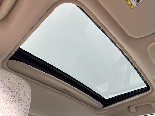 Used 2019 Toyota Avalon Limited w/ Advanced Safety Package FWD image 27