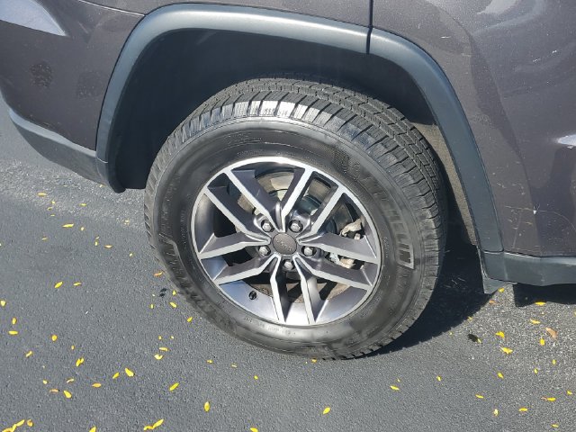 Used 2021 Jeep Grand Cherokee Limited AWD/4WD image 5