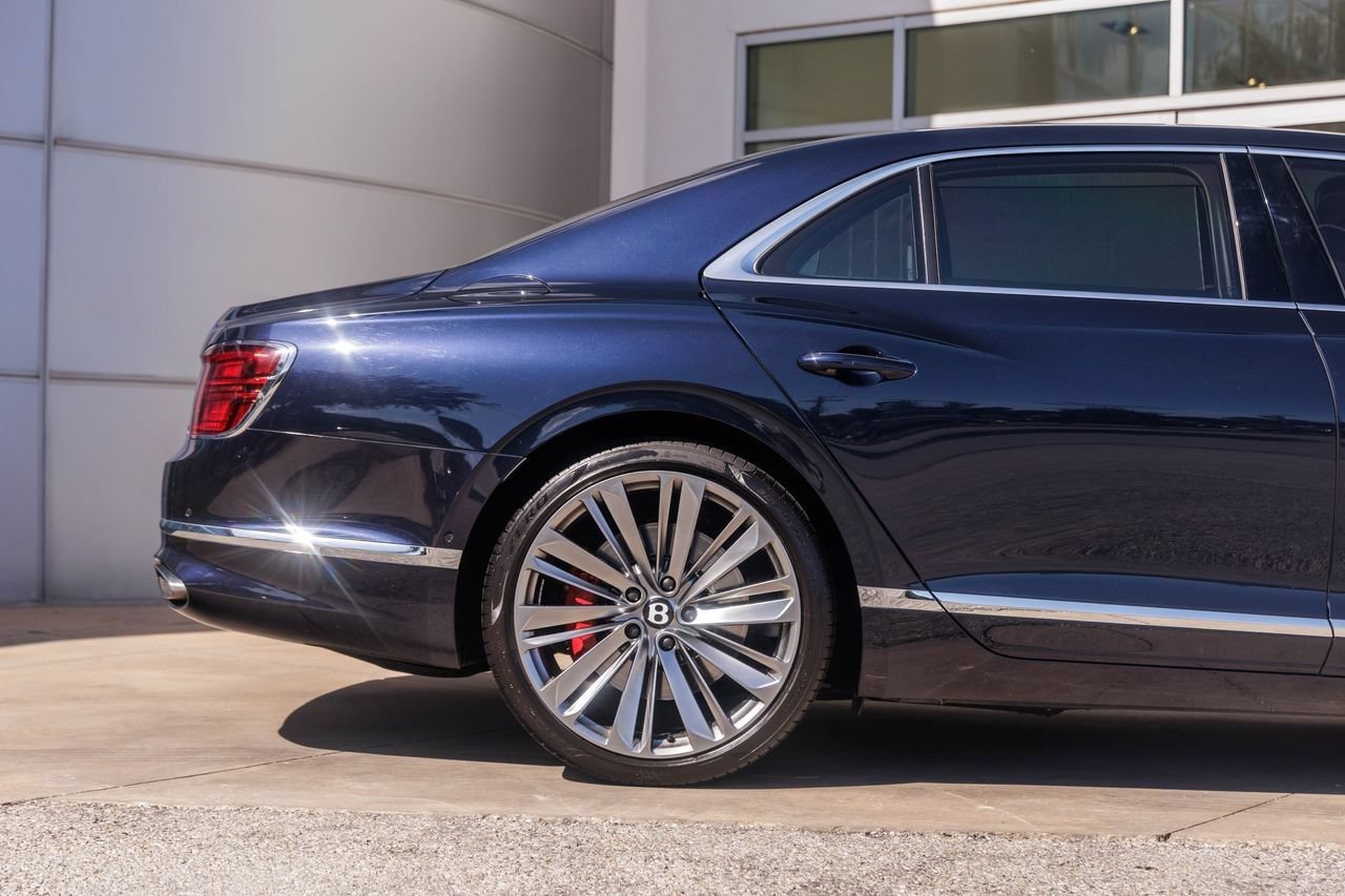 Certified 2023 Bentley Flying Spur W12 AWD/4WD image 13