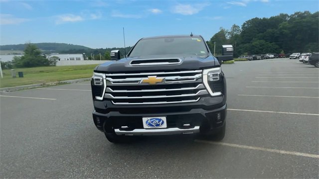 New 2025 Chevrolet Silverado 2500 High Country w/ Technology Package image 3